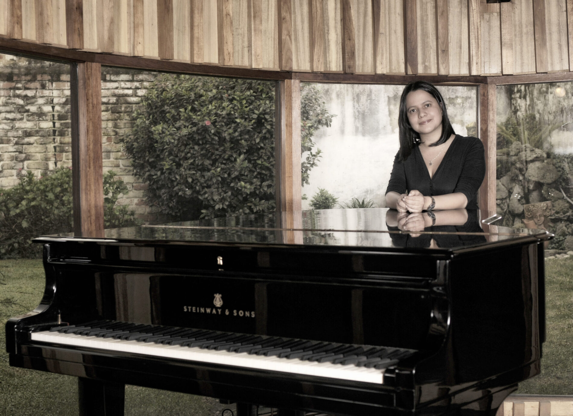 Francy Montalvo, pianista colombiana, lanza su nuevo disco “Desde Adentro”