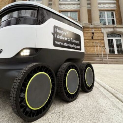 Goodyear extiende la tecnología de llantas sin aire a robots autónomos 