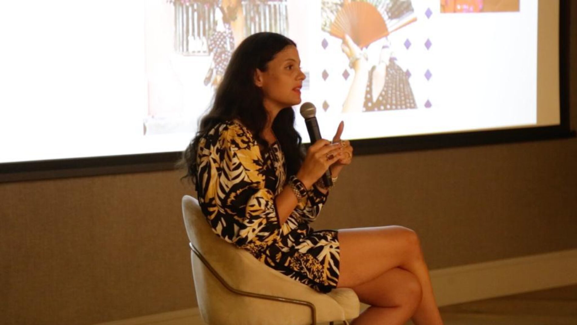 Vanessa Rosales: La moda es cultura, porque conecta con el cuerpo vestido