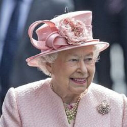 Isabel II es tendencia en Kwai! Estos son los 6 videos con datos curiosos sobre la reina en la app