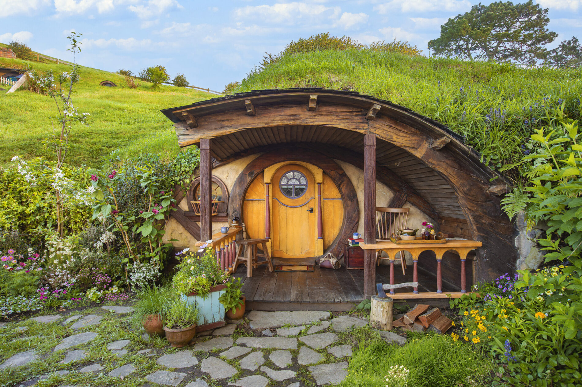 El camino hacia Tierra Media™: Hobbiton, del Señor de los Anillos, ahora está en Airbnb