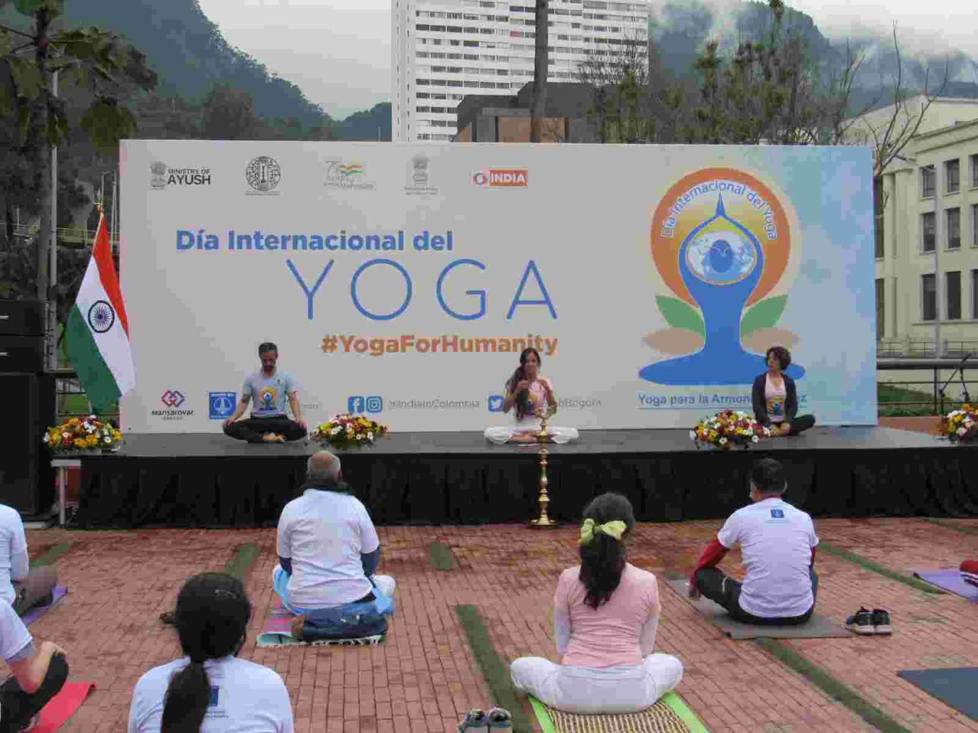 La Embajada de la India en Colombia celebra el Día Internacional del Yoga con actividades gratuitas en 15 ciudades del país