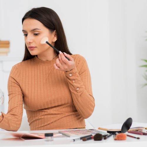 Tips para lograr un beauty look para la oficina en 10 minutos 