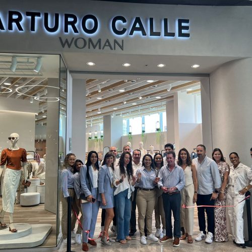 Arturo Calle abre su primera tienda exclusiva para mujeres en Colombia