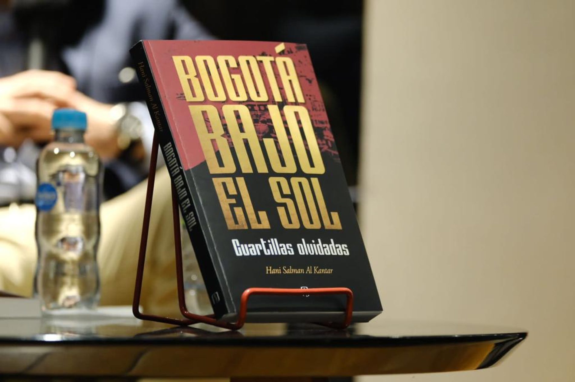 Lanzamiento de la novela «Bogotá Bajo el Sol», del escritor árabe sirio Hani Al Kantar