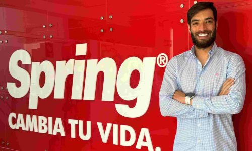 Colchones Spring establece alianza comercial con la marca chilena Rosen