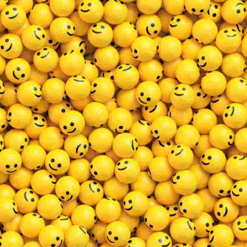 Yellow Day: la terapia de los recortes de papel para ser más felices 