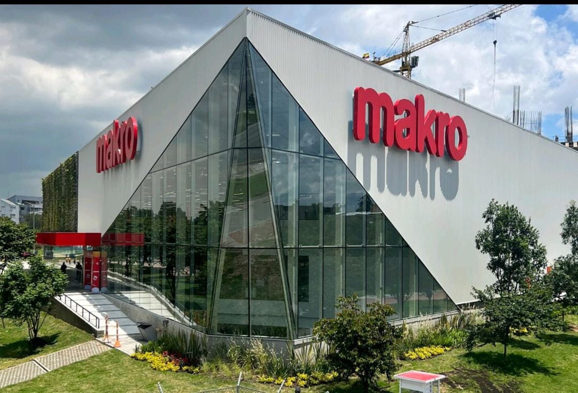 Makro conmemora tres años sin bolsas de plástico