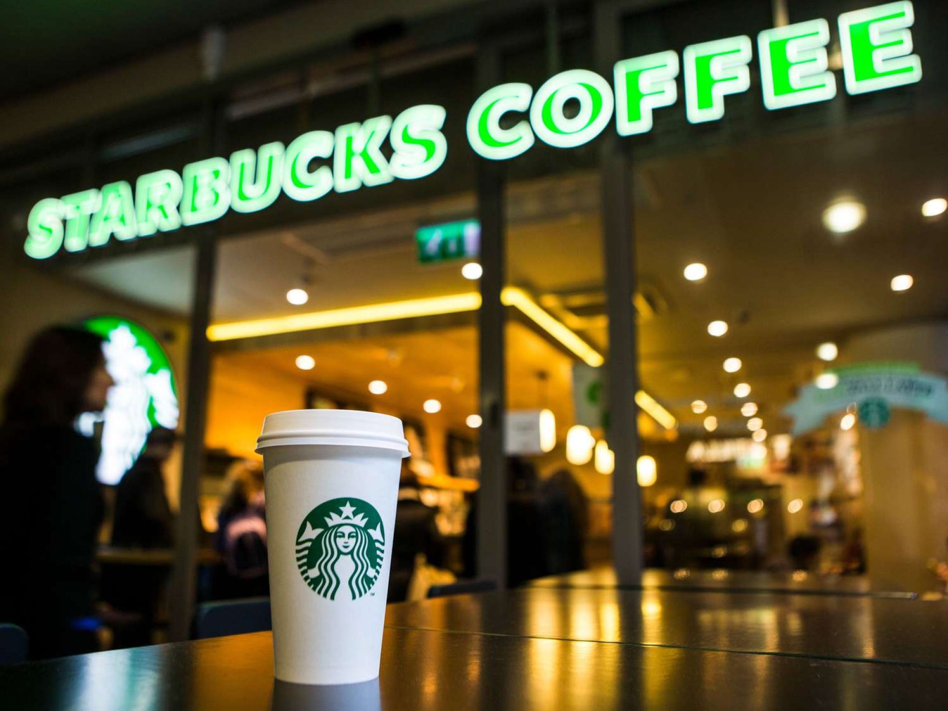 Starbucks celebra 10 años en Colombia con nuevas inversiones