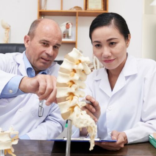 Tres recomendaciones para combatir la osteoporosis