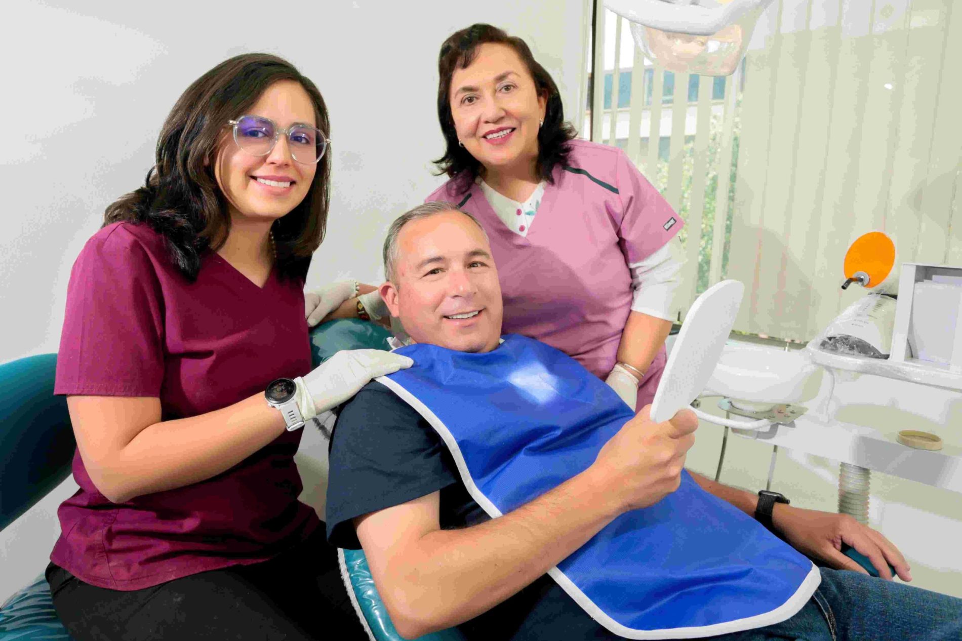 Odontología Moderna: DE CURAR A PREVENIR LA ENFERMEDAD DENTAL