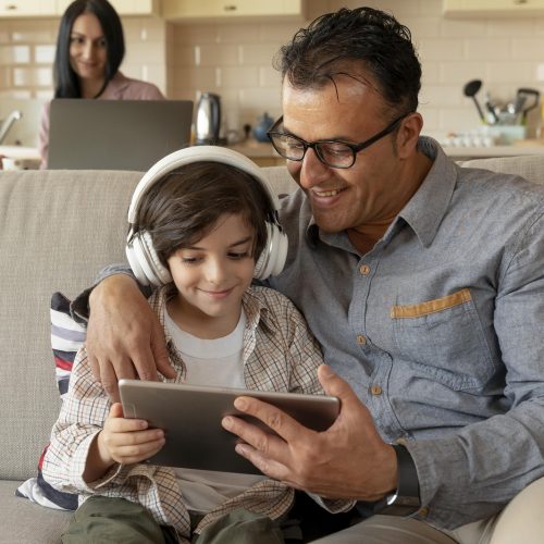 Padres de hoy: dinámicos, conectados y en constante evolución