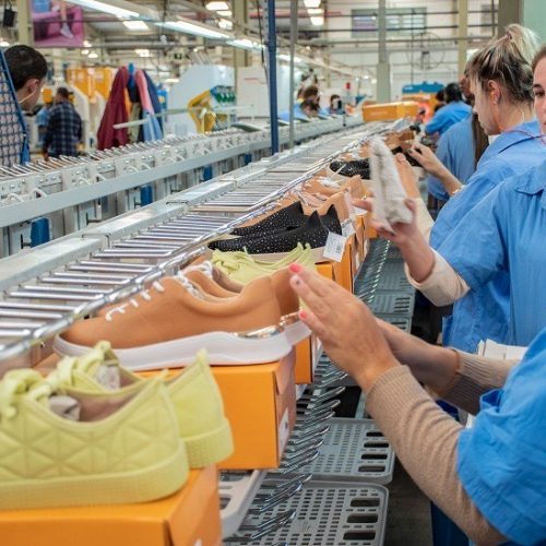 Moda y oportunidades comerciales: La industria de calzado de Brasil inicia actividades en Colombia