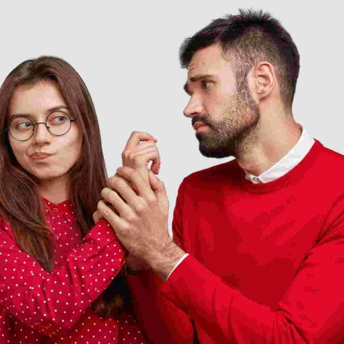 Temor al compromiso, sed de libertad: cómo las relaciones se reinventaron en 2025