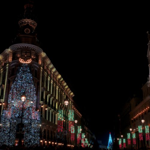 KAYAK revela las tendencias de viaje para las fiestas de fin de año y los días más económicos para viajar