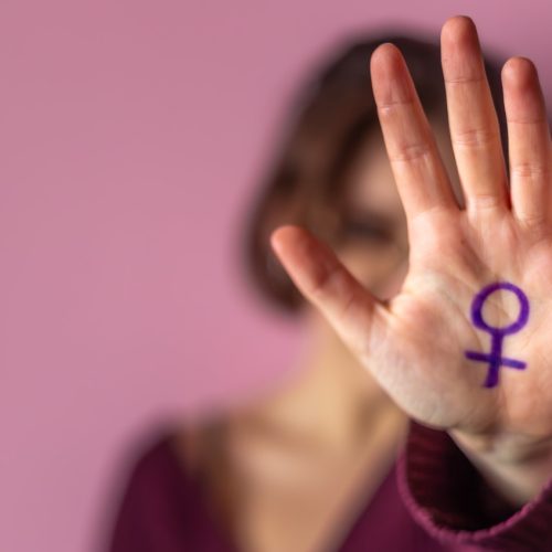 Denuncias por violencia intrafamiliar con víctimas mujeres en Cali alcanzan la cifra más alta de los últimos seis años