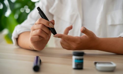 En el Mes de la Diabetes, Fundonal refuerza el llamado a la detección temprana de la retinopatía diabética