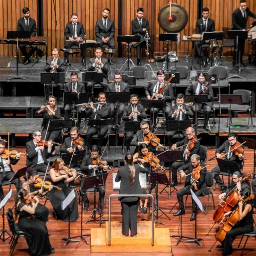 “Danzas del renacer: un concierto donde lo mítico despierta”