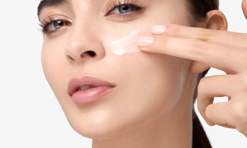 Protección y tratamiento en un solo paso: Yanbal presenta un fotoprotector facial con color