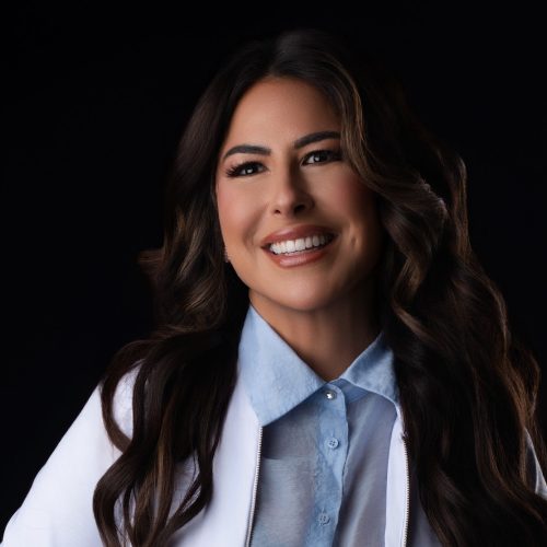 ¿Se pueden transmitir las bacterias bucales por los besos?