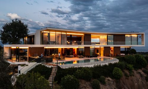 Residencia Briarcrest: EXPRESIÓN DE LUJO MODERNO EN BEVERLY HILLS