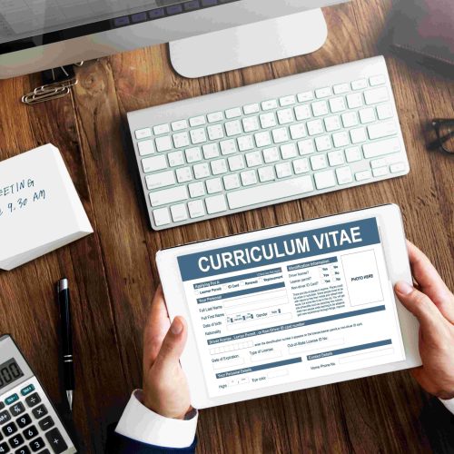 Guía para que su perfil profesional inspire confianza y consiga el trabajo que desea