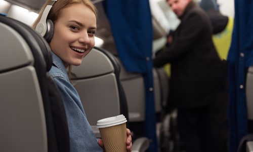 Así viajan los colombianos: turismo en parejas alcanza el 43% del total de reservas