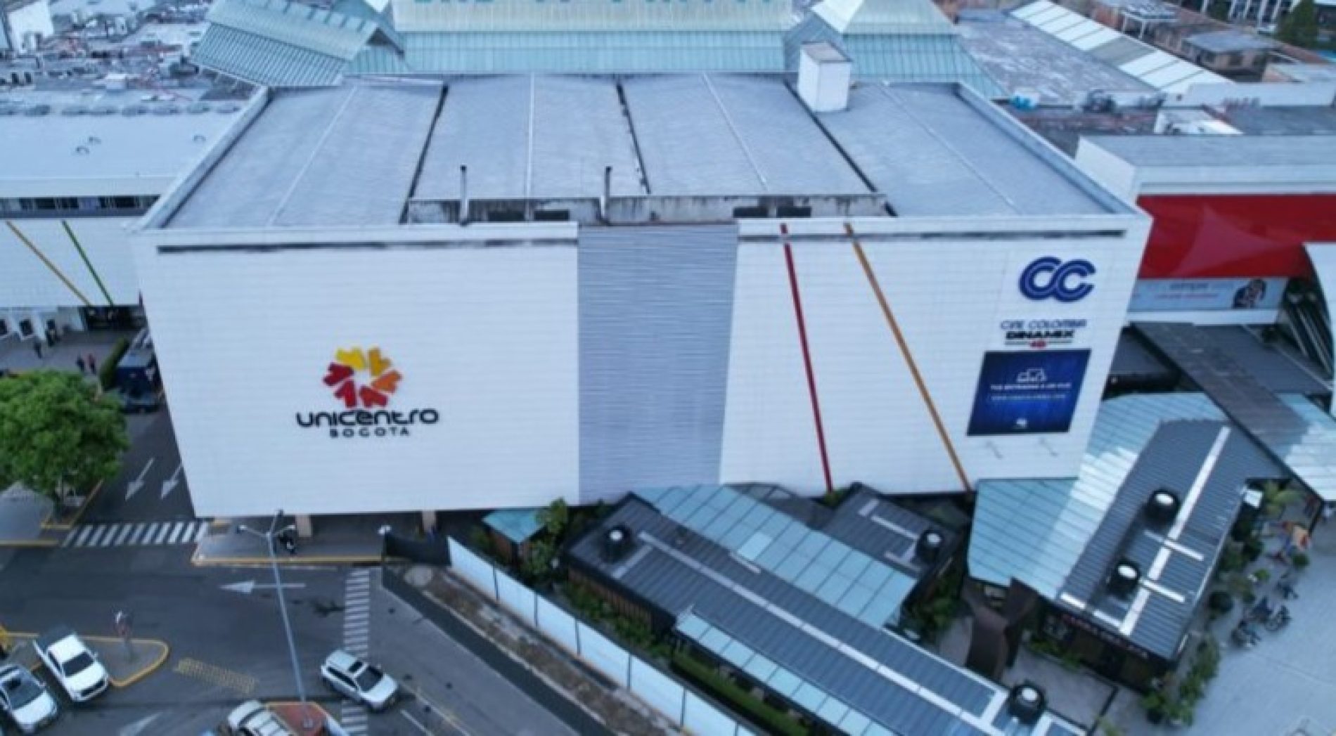 Unicentro Bogotá: 50 años de servicio e innovación creando el futuro